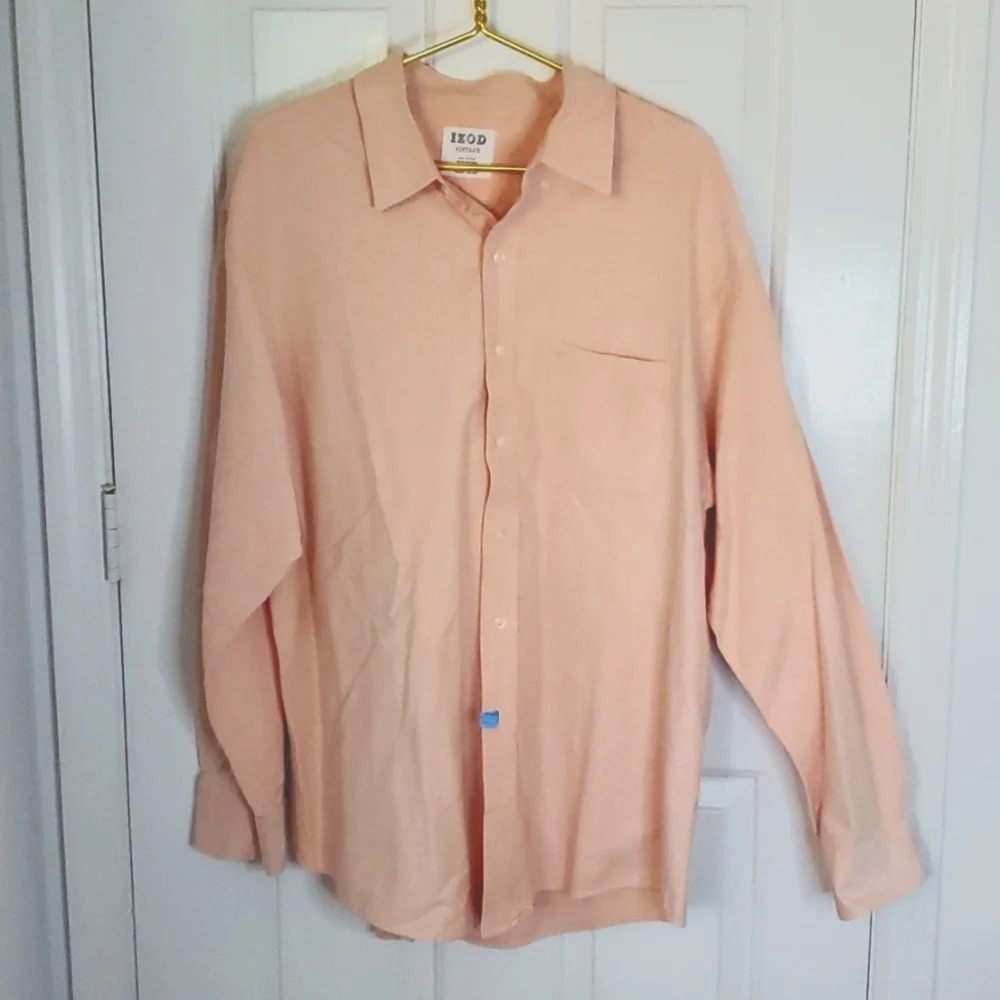 IZOD Vintage Mens Button Down Dress or Casual Shirt Front Pocket Long Sleeve